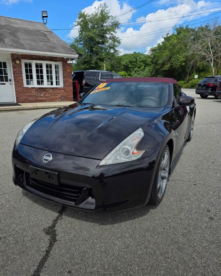 2010 Nissan 370Z Roadster — Cars