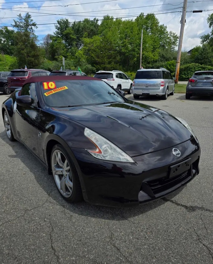 2010 Nissan 370Z Roadster - Cars in Westford - 图像 4 of 10