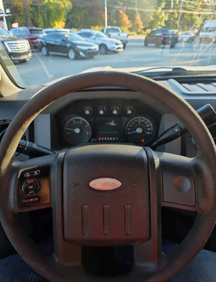 2011 Ford F-350 Super Duty XL SuperCab 4WD At WESTFORD,MA - Cars in Westford - 图像 7 of 10