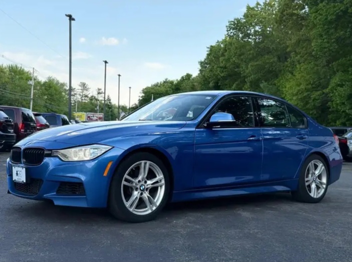 2013 **BMW 3 Series 328i Sedan 4D**
