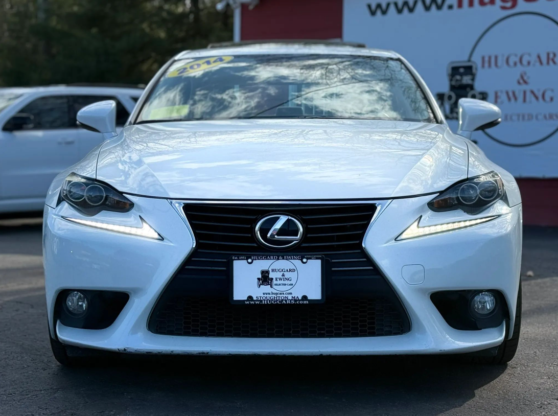 2014 Lexus IS 250 Sedan 4D - Cars in Stoughton - รูปภาพ 3 of 9