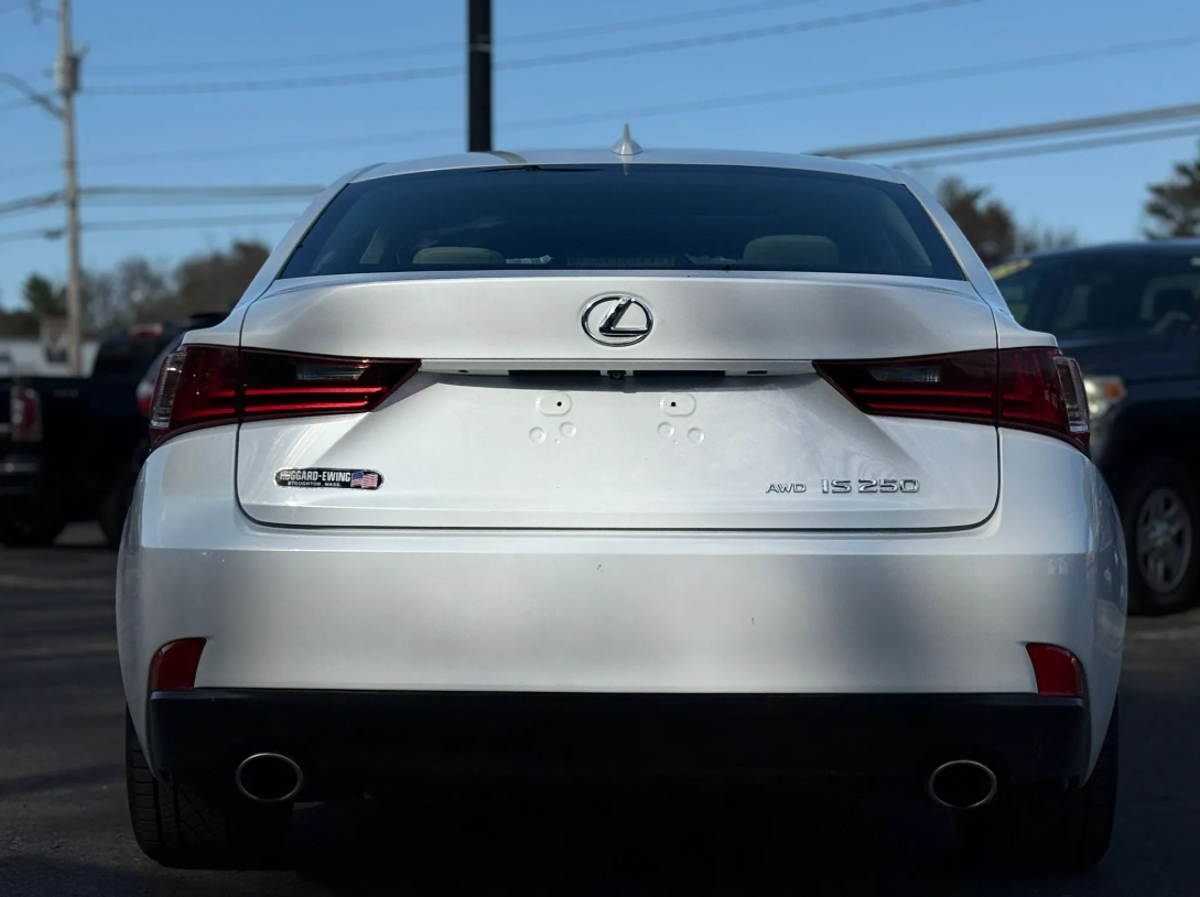 2014 Lexus IS 250 Sedan 4D - Cars in Stoughton - รูปภาพ 4 of 9