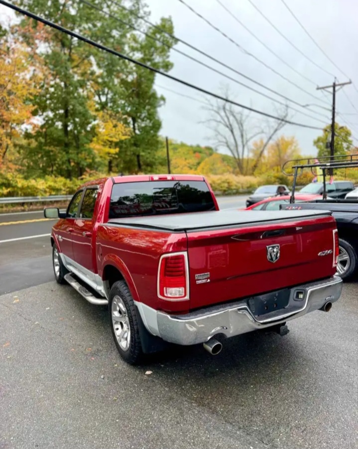 2014 RAM 1500 LARAMIE - LUXURY TRUCK AT AN UNBEATABLE PRICE! - Cars in Nashua - Image 4 of 10