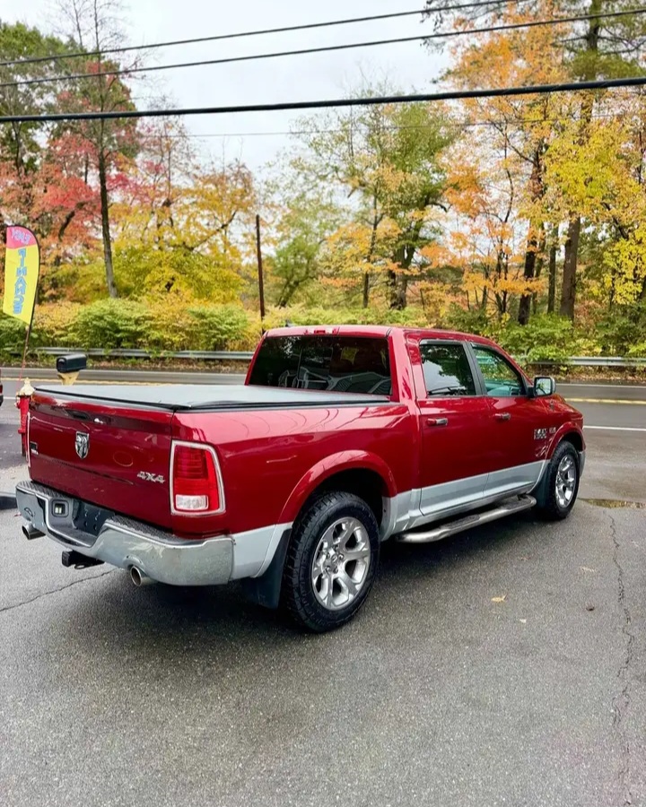 2014 RAM 1500 LARAMIE - LUXURY TRUCK AT AN UNBEATABLE PRICE! - Cars in Nashua - Image 5 of 10