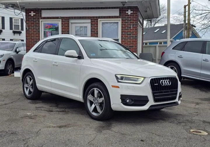 2015 Audi Q3 2.0T QUATTRO car For Sale in Boston — Cars