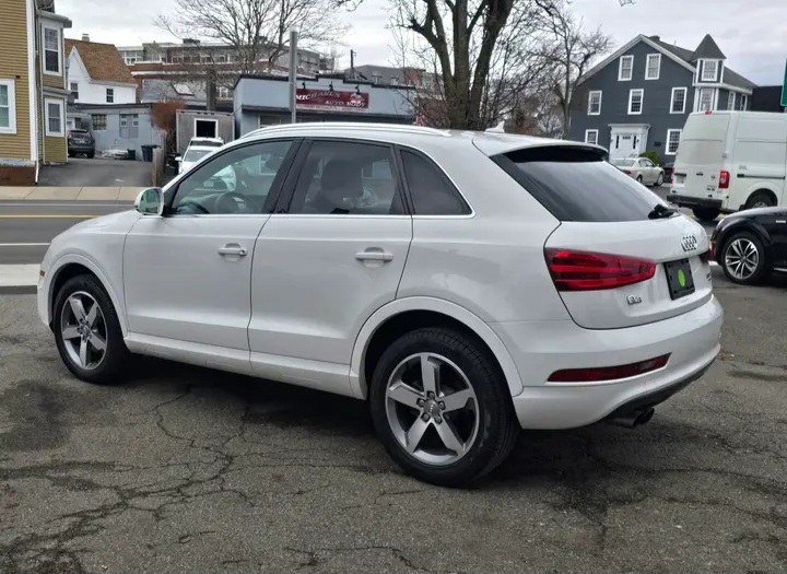 2015 Audi Q3 2.0T QUATTRO car For Sale in Boston - Cars in Boston - รูปภาพ 4 of 8
