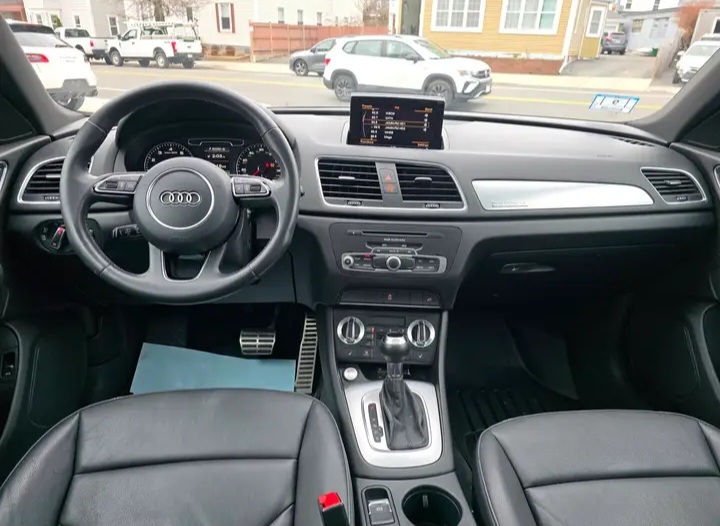 2015 Audi Q3 2.0T QUATTRO car For Sale in Boston - Cars in Boston - รูปภาพ 8 of 8