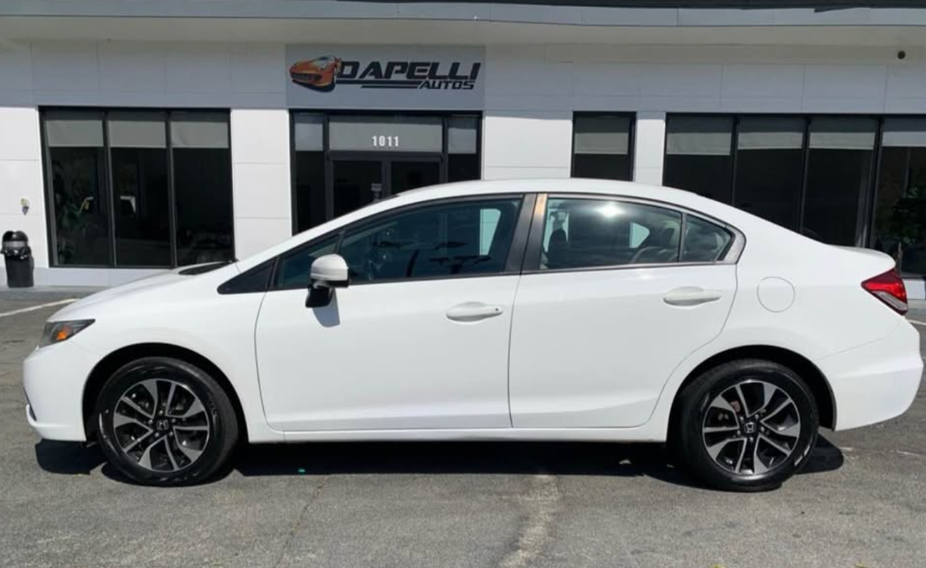 2015 Honda Civic LX Sedan in Marietta - Cars in Marietta - Image 2 of 10