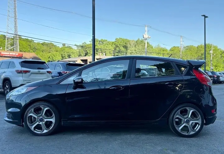 2016 Ford Fiesta ST Hatchback 4D - Cars in Stoughton - รูปภาพ 5 of 8