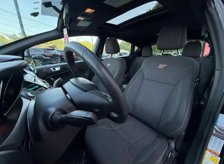 2016 Ford Fiesta ST Hatchback 4D - Cars in Stoughton - รูปภาพ 6 of 8