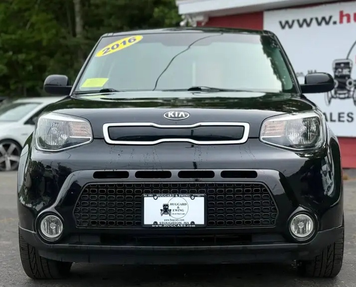 2016 **Kia Soul + Wagon 4D** - Cars in Stoughton - 图像 2 of 7