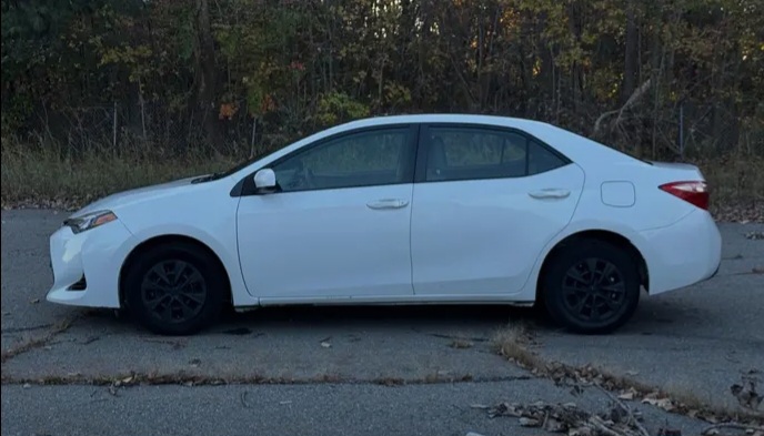 2017 TOYOTA COROLLA L FOR SALE IN WORCESTER - Cars in Worcester - 图像 4 of 9