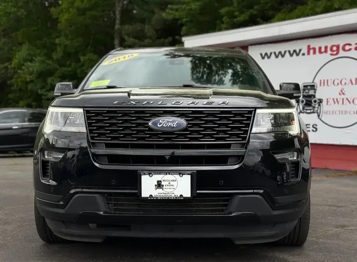 🚙 2018 Ford Explorer Sport SUV 4D — Cars