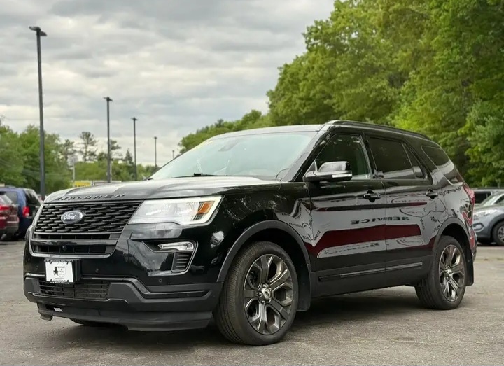 🚙 2018 Ford Explorer Sport SUV 4D - Cars in Stoughton - รูปภาพ 2 of 5