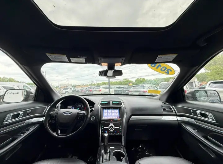 🚙 2018 Ford Explorer Sport SUV 4D - Cars in Stoughton - รูปภาพ 5 of 5