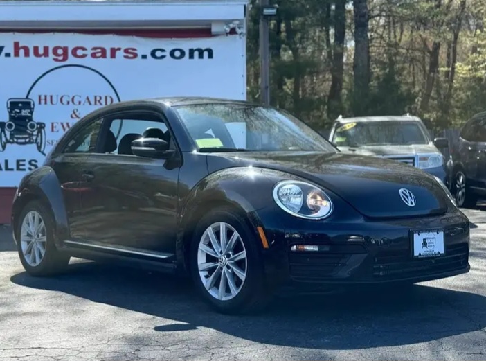 2018 Volkswagen Beetle 2.0T S Hatchback 2D - Cars in Stoughton - รูปภาพ 3 of 10