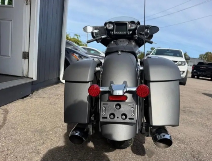 2020 indian chieftain (smoke) for sale in Framingham - Motorcycles in Framingham - Image 5 of 8