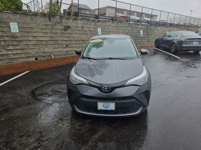 2020 Toyota C-HR LE for sale in Wakefield,MA - Cars in Wakefield - Image 4 of 9