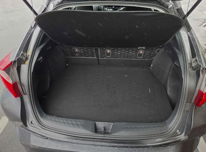 2020 Toyota C-HR LE for sale in Wakefield,MA - Cars in Wakefield - Image 5 of 9