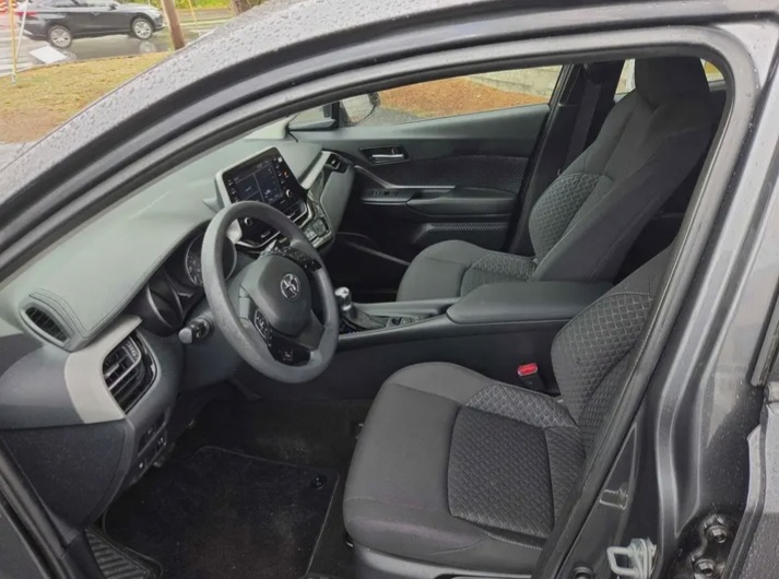 2020 Toyota C-HR LE for sale in Wakefield,MA - Cars in Wakefield - Image 6 of 9