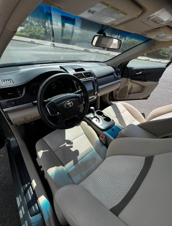 2014 Toyota Camry 89K Miles For Sale in San Diego - Cars in San Diego - Image 4 of 5