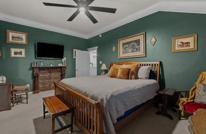 Spacious house for sale in houston