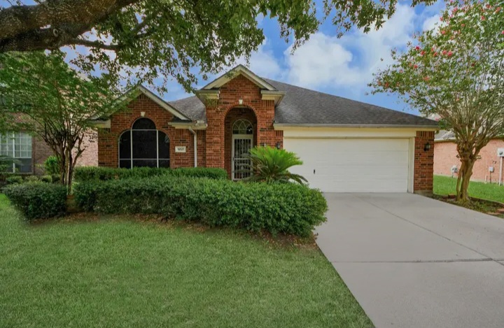 3B2B House for sale  in Windstone Colony