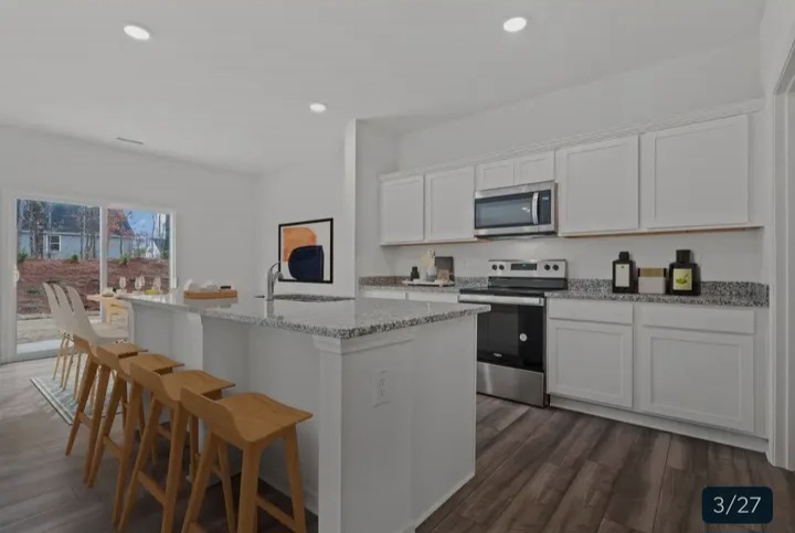 HIGHLY REDUCED 4 BEDROOM NEW CONSTRUCTION for sale in WALLER, TX - Houses in Waller - Image 2 of 5