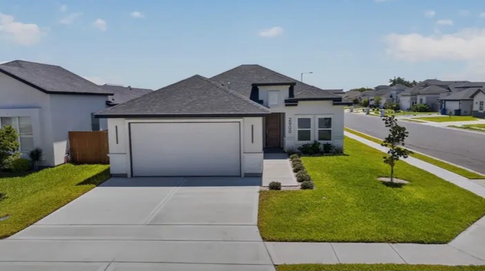 4B 2.5B House for sale in McAllen, TX