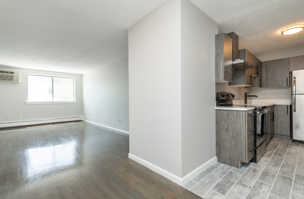 Sweet apartment Newly Renovated in Somerville NO Broker Fee