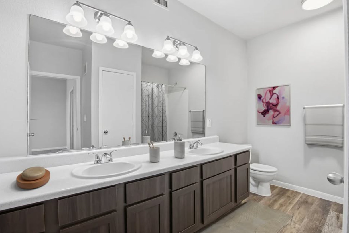 One-Bedroom Apartment at The Crossings at Hillcroft