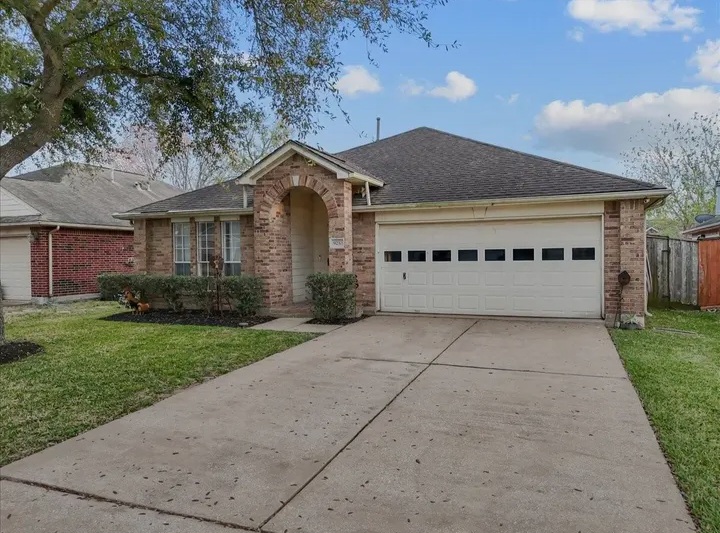 Spacious house for sale in houston