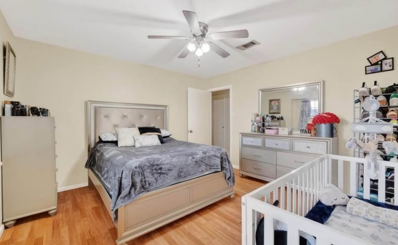 Beautiful house for sale at Windswept Ln, Houston