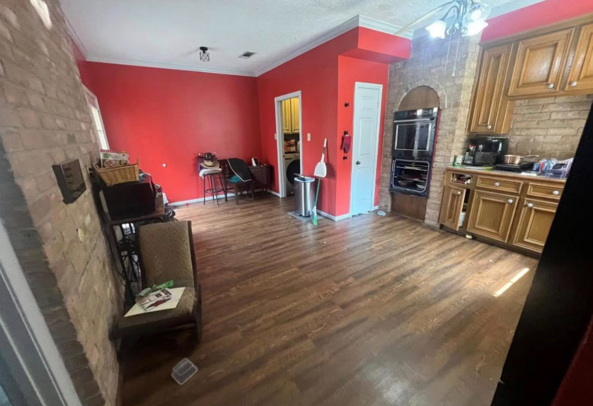 A prime investor opportunity located just north of Briar Forest Dr (77077)