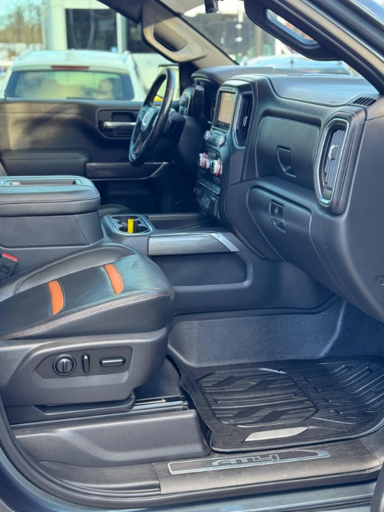 2019 GMC sierra 1500 crew cab at4 pickup