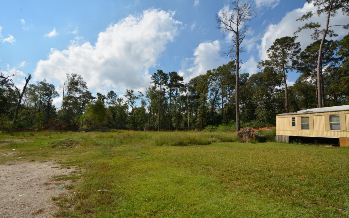 2 SUBDIVIDED LOTS IN MAGNOLIA COUNTY - 80,150 SQFT COMBINED!