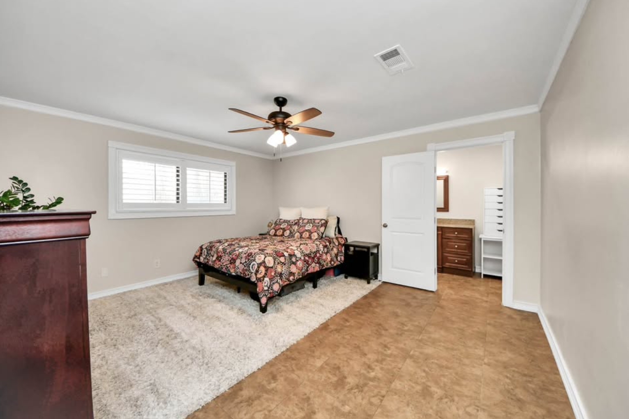 3 bedroom, 2 bath home for sale in North Houston area