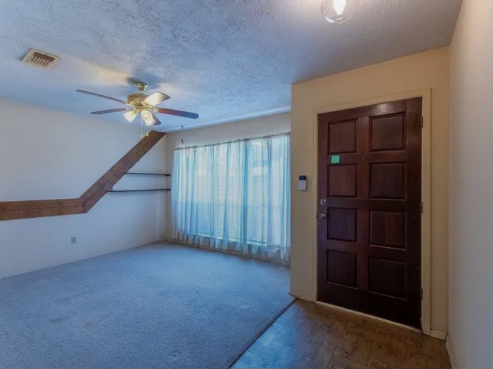 A House For Sale in Humble, TX - Houses in Humble - 图像 2 of 10