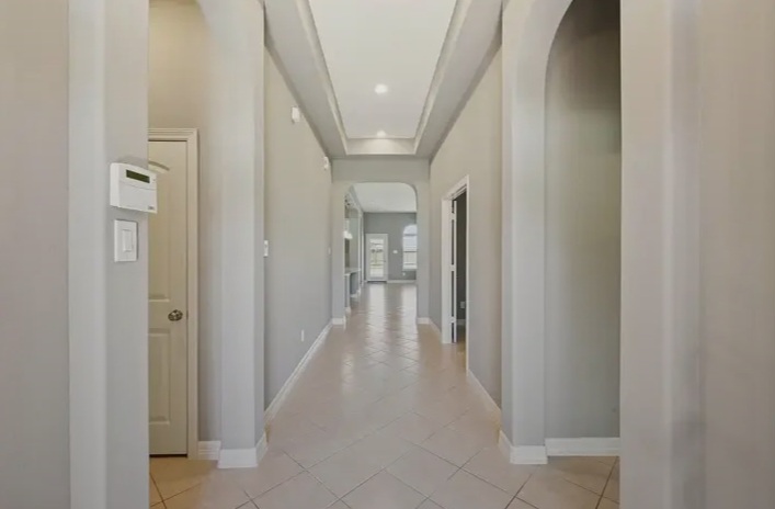 💫 A move-in ready home with a private pool and thoughtful upgrades for sale in houston - Houses in Katy - รูปภาพ 2 of 3