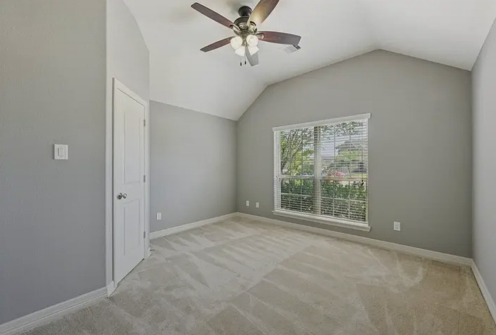 💫 A move-in ready home with a private pool and thoughtful upgrades for sale in houston - Houses in Katy - รูปภาพ 3 of 3