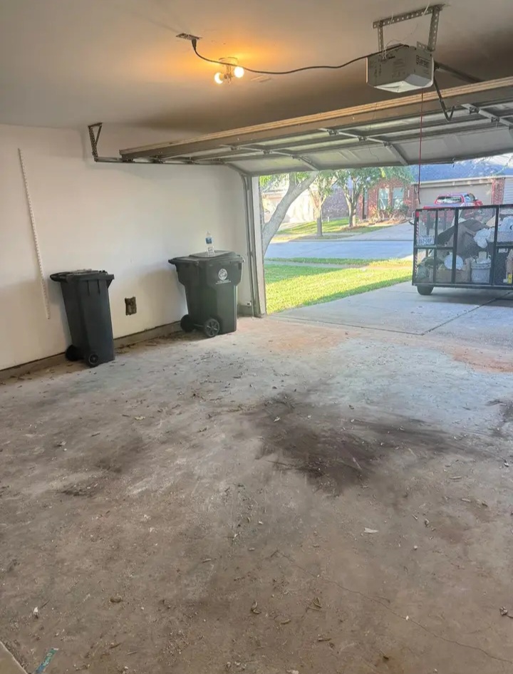 🚛 ANGELS JUNK REMOVAL & DEMOLITION 🚛 - Cleaning in Houston - Imagem 2 of 2