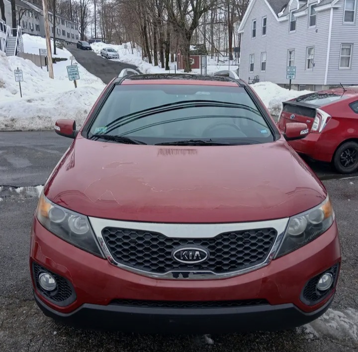 For sale 2011 KIA SORENTO EX  AWD
