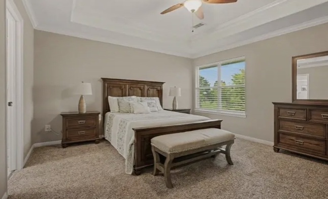 beautifully updated home in Country Club Cove - Houses in Baytown - Image 3 of 10
