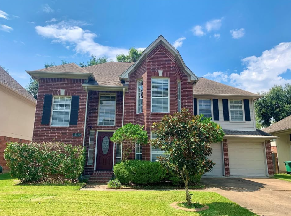 🏡✨ Beautiful Move-In Ready Home in Bay Glen! ✨🏡