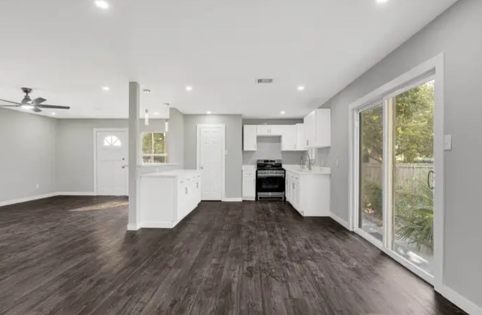 Fully remodeled Fifth Ward home 3B2B for sale in houston - Houses in Houston - รูปภาพ 10 of 10