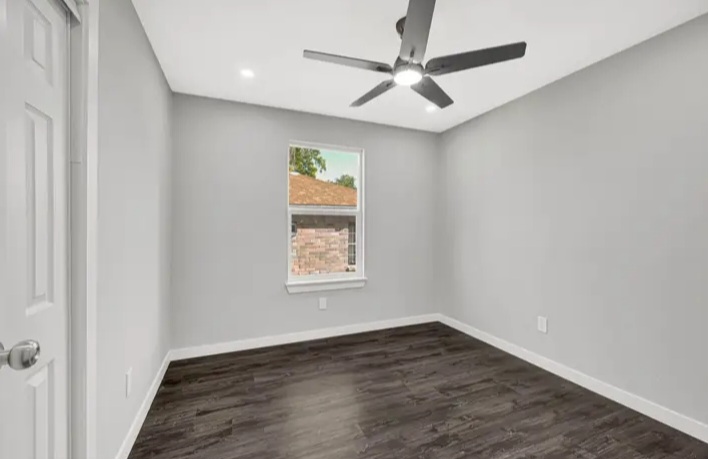 Fully remodeled Fifth Ward home 3B2B for sale in houston - Houses in Houston - รูปภาพ 7 of 10