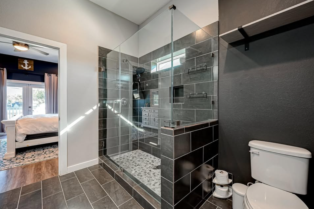 Beautiful home by P&K Builders steps away from the serene Galveston Bay Houston