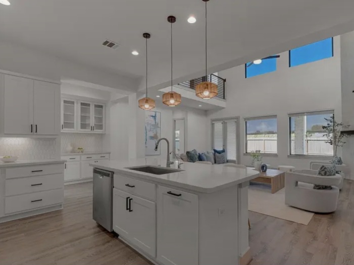 House for sale Friendswood, TX - Houses in Friendswood - Image 4 of 10