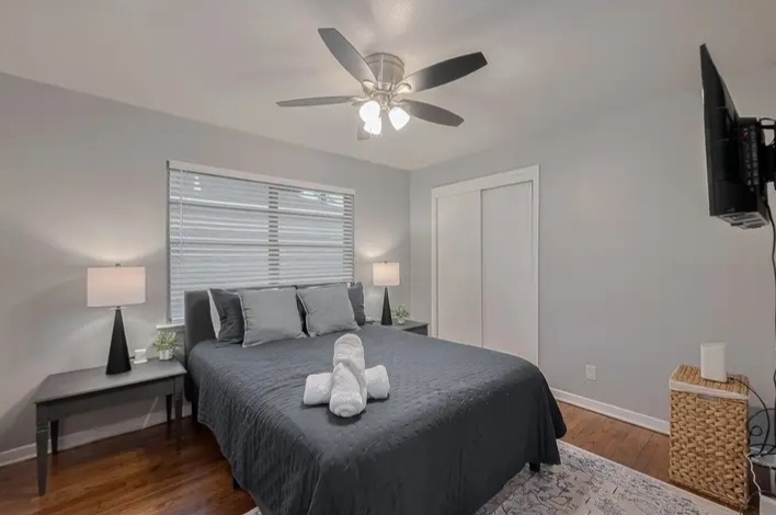 House for sale in HOUSTON, TX - Houses in Houston - รูปภาพ 2 of 10