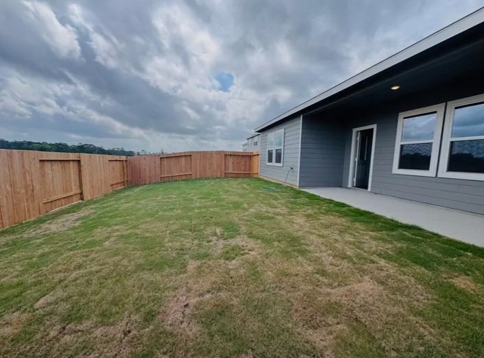 Insane deal on new Construction in MAGNOLIA - Houses in Magnolia - Image 7 of 7